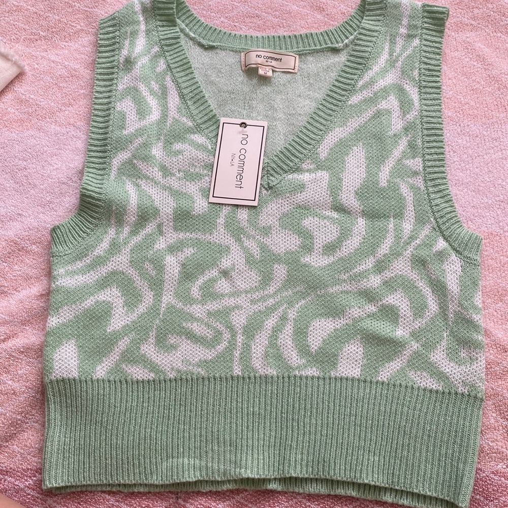 Mint green no comment vest